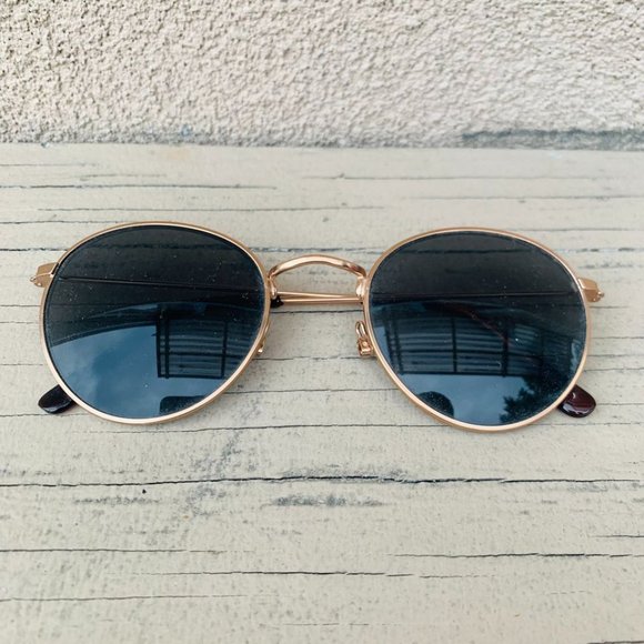 Kids Sunglasses - Picture 1 of 2